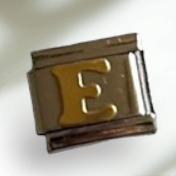 ZOPPINI (nomination) 2/$25 LETTER E bracelet link - Picture 1 of 7